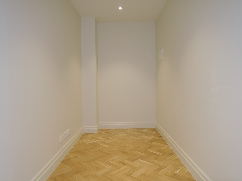 201/7-11 Berkeley Street, Doncaster VIC 3108