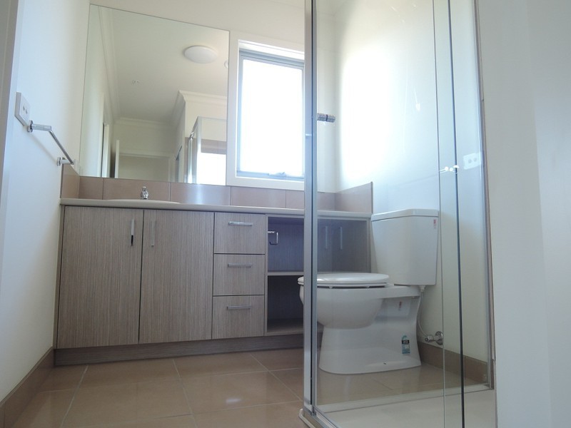 12 Alfrick Rd, Croydon VIC 3136