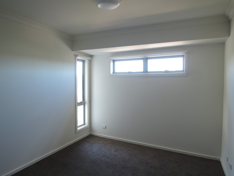 12 Alfrick Rd, Croydon VIC 3136