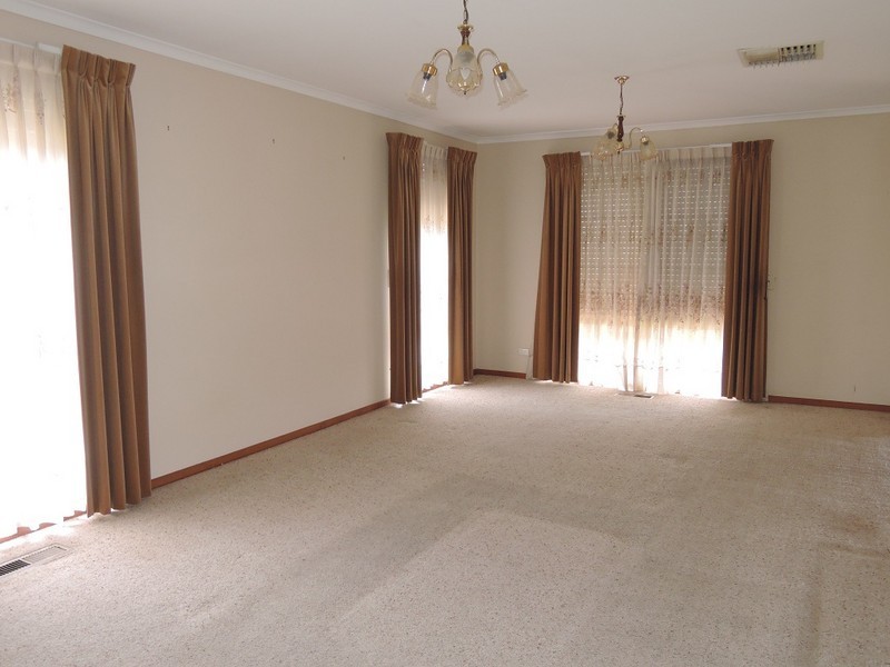 1/2 Pleasant Road, Bulleen VIC 3105