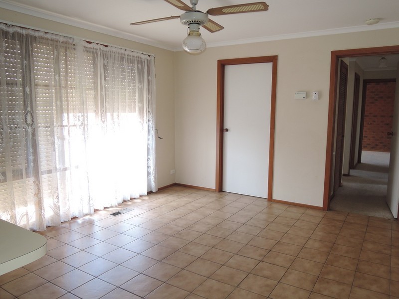 1/2 Pleasant Road, Bulleen VIC 3105