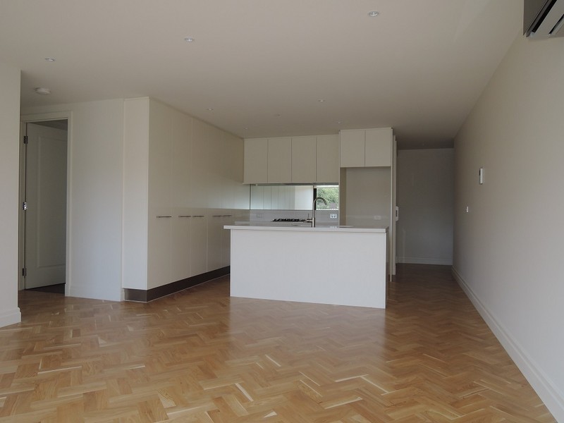 313/7-11 Berkeley Street, Doncaster VIC 3108