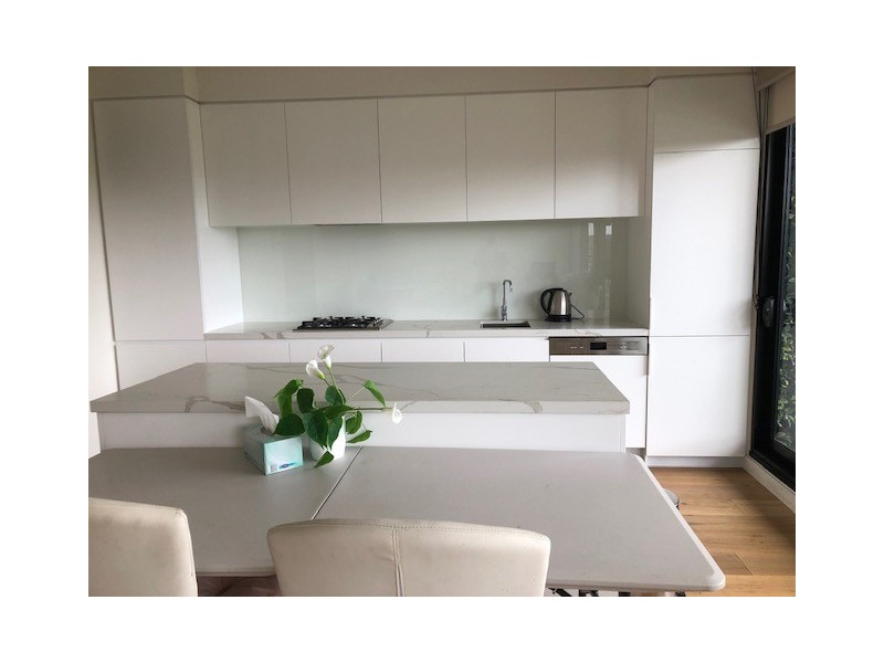 208/7 Red Hill Tce, Doncaster East VIC 3109