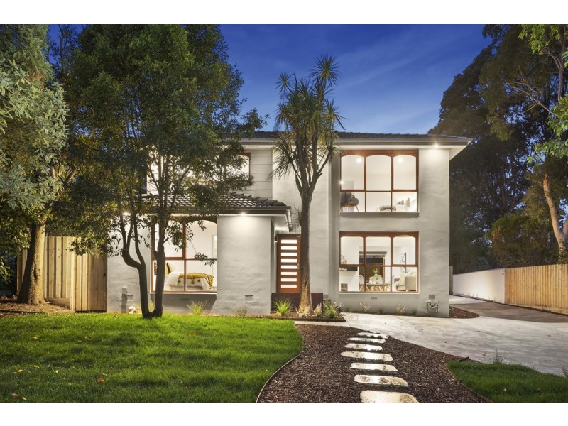 13 Illawara Crescent, Bayswater North VIC 3153