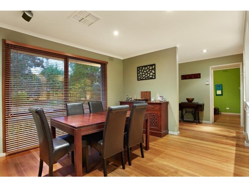 15 Chivers Road, Templestowe VIC 3106