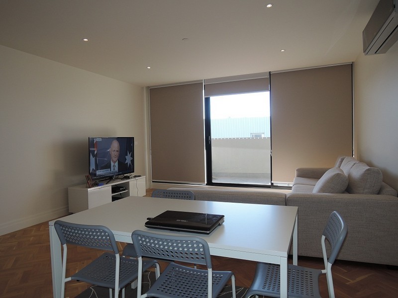 317/7-11 Berkeley Street, Doncaster VIC 3108