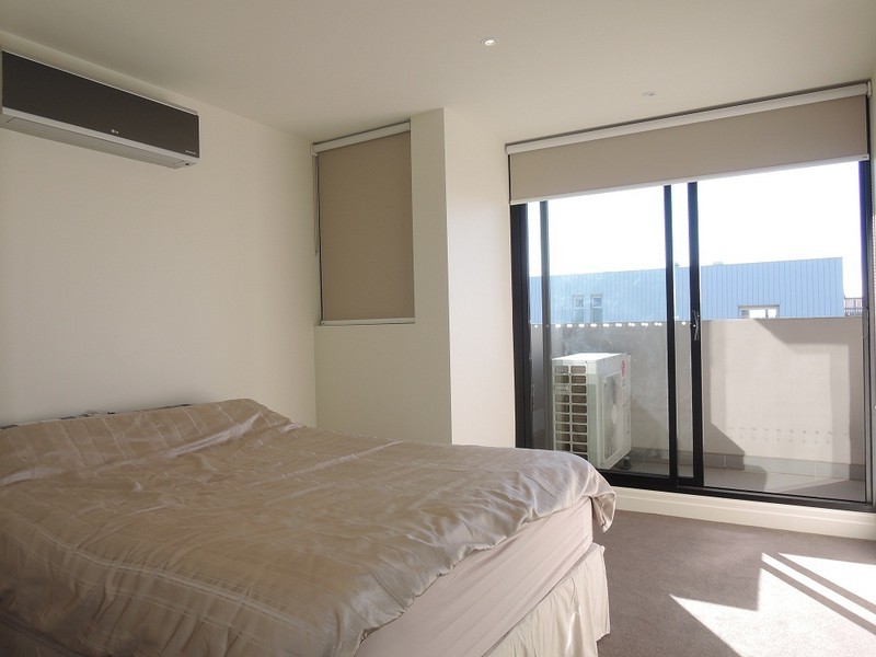 317/7-11 Berkeley Street, Doncaster VIC 3108