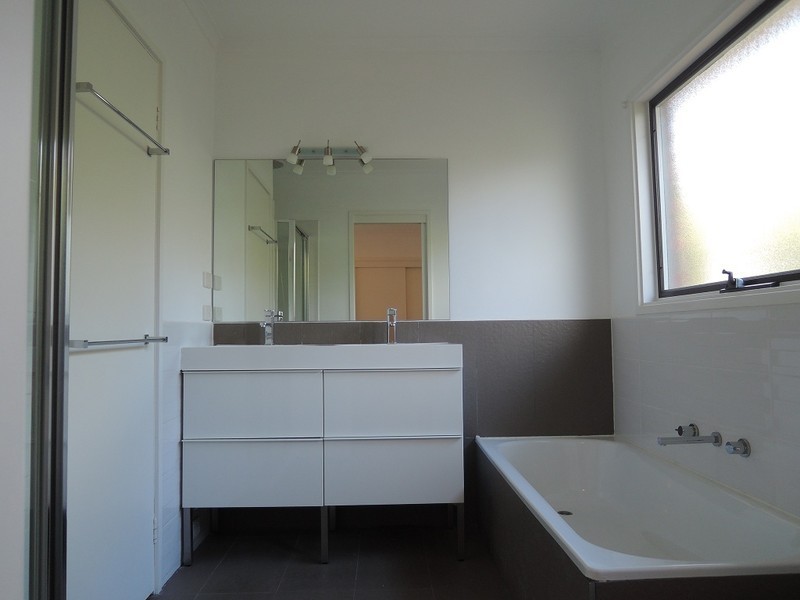 10A Compton Street, Mitcham VIC 3132