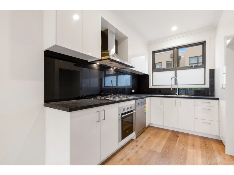 12/450 Doncaster Road, Doncaster VIC 3108
