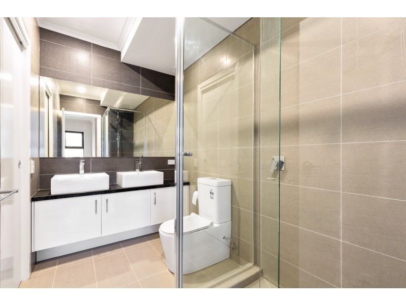 12/450 Doncaster Road, Doncaster VIC 3108