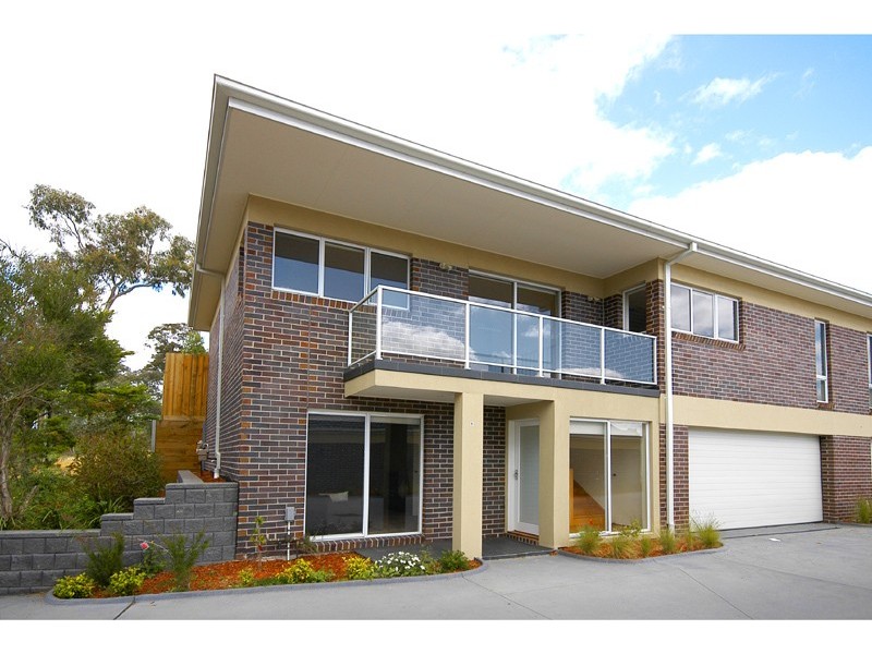 Unit 1/1 Nartanda Court, Doncaster East VIC 3109