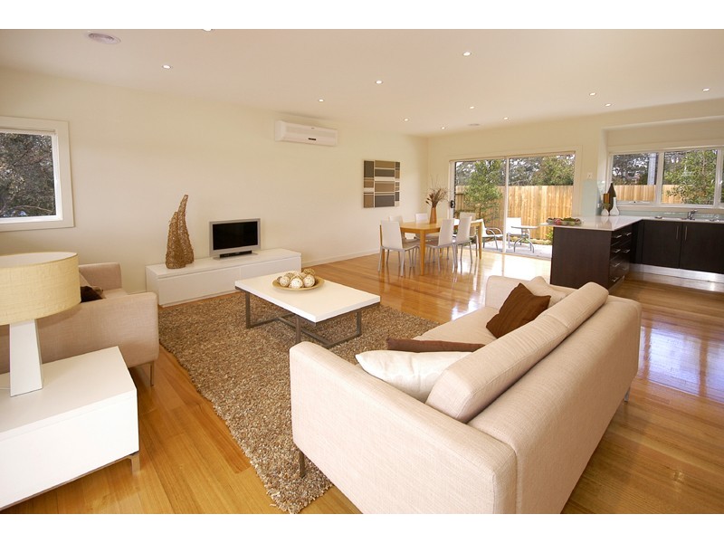 Unit 1/1 Nartanda Court, Doncaster East VIC 3109