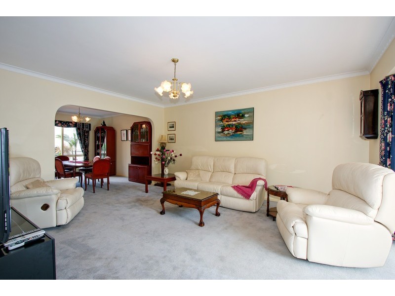 15 Maroney Court, Doncaster East VIC 3109