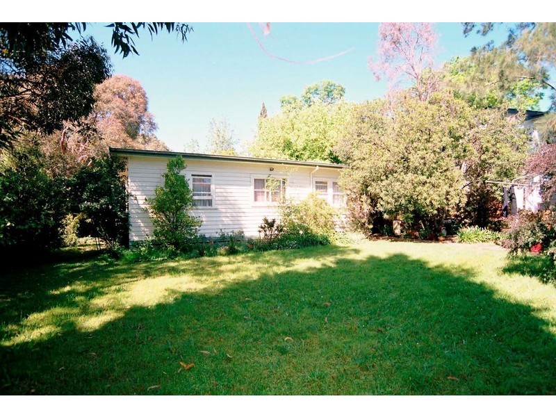 2 Parry Street, Croydon VIC 3136