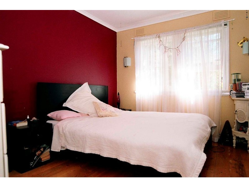 2 Parry Street, Croydon VIC 3136