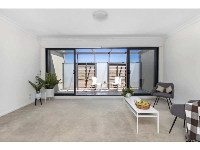 108/1042 Doncaster Road, Doncaster East VIC 3109