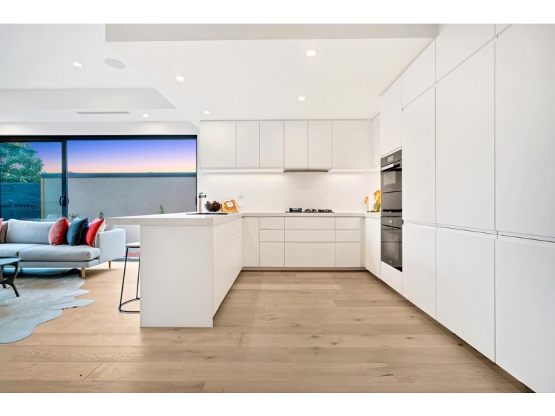 2/367 Balwyn Road, Balwyn North VIC 3104