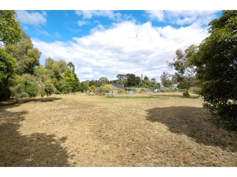 196 Serpells Rd, Templestowe VIC 3106