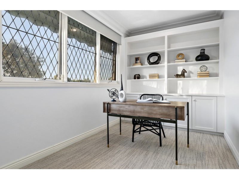 7 Houndswood Close, Doncaster East VIC 3109