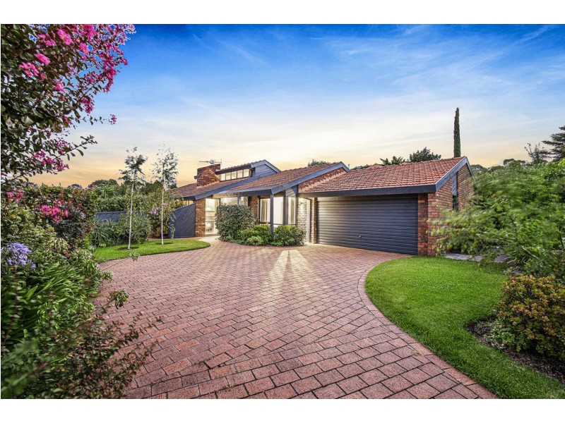 4 The Priory, Templestowe VIC 3106