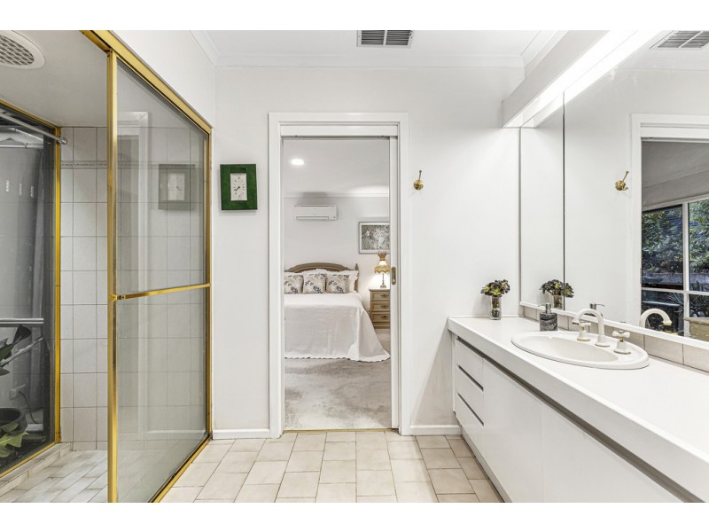 4 The Priory, Templestowe VIC 3106