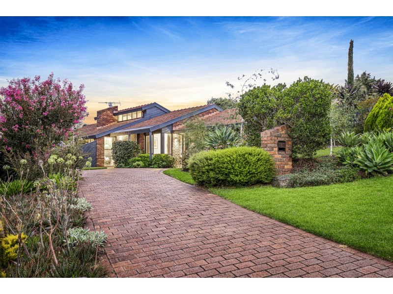 4 The Priory, Templestowe VIC 3106