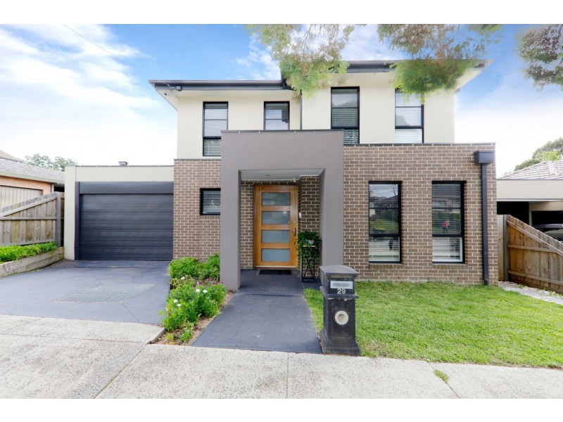 29 Heather Grove, Templestowe Lower VIC 3107