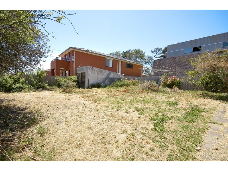 8 Medway Street, Box Hill North VIC 3129