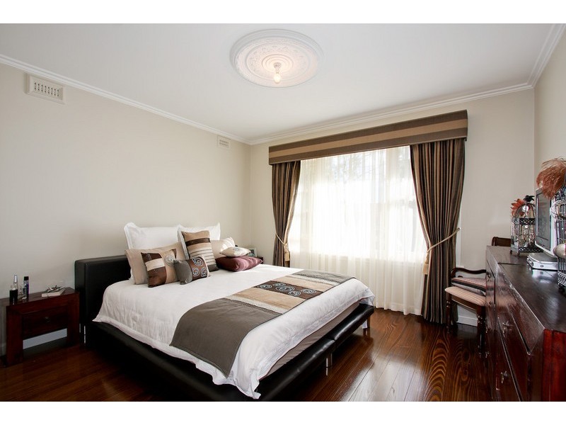 9 Second Ave, Box Hill North VIC 3129