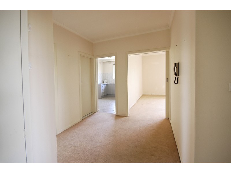 4/27 Lincoln Drive, Bulleen VIC 3105