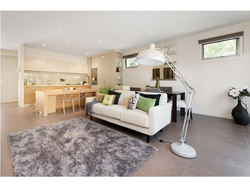 18C Churchill Street, Doncaster East VIC 3109