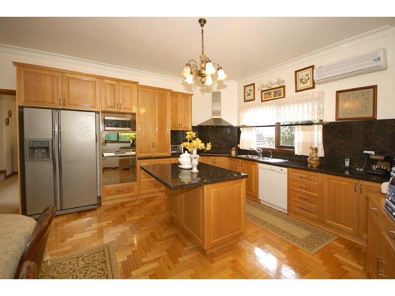 40 Summit Drive, Bulleen VIC 3105