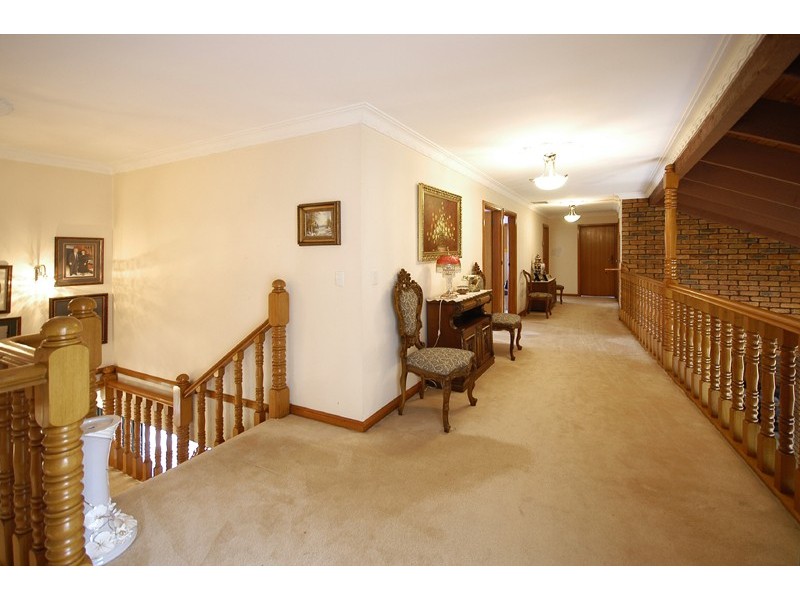 40 Summit Drive, Bulleen VIC 3105