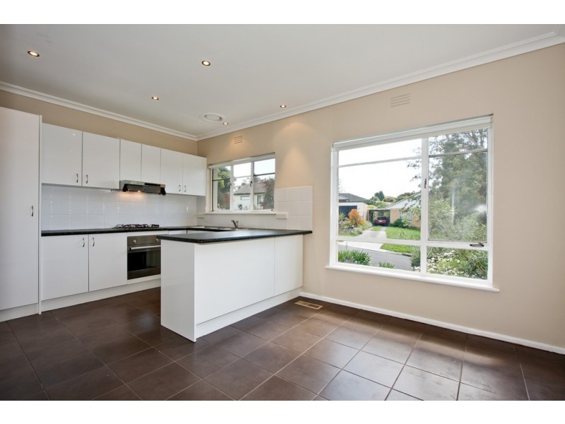 4 Clements Avenue, Donvale VIC 3111