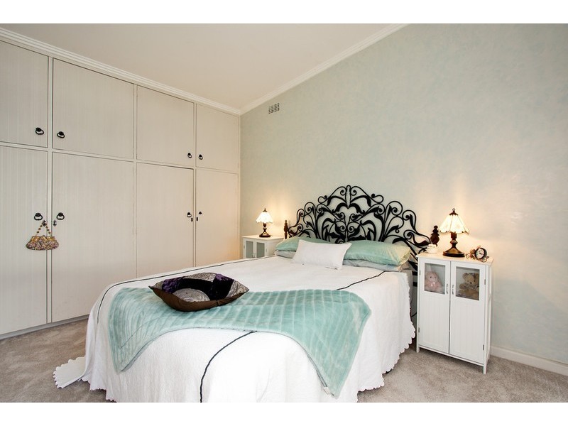 28 Derreck Avenue, Bulleen VIC 3105