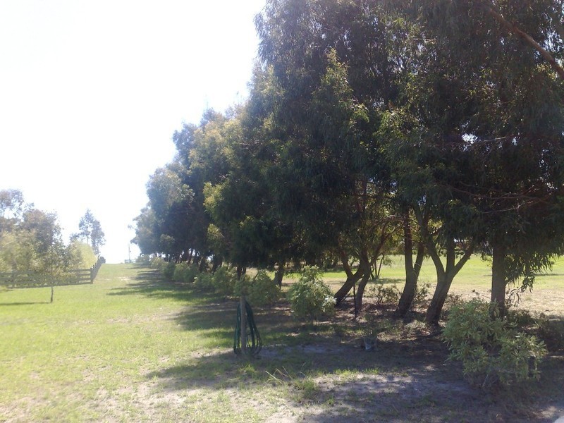 307  Lake Victoria Road, Newlands Arm VIC 3875