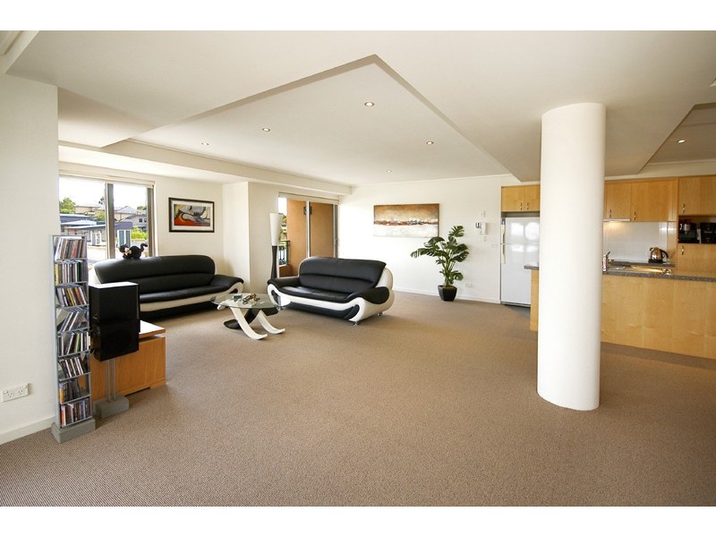 2/143 Parker Street, Templestowe VIC 3106