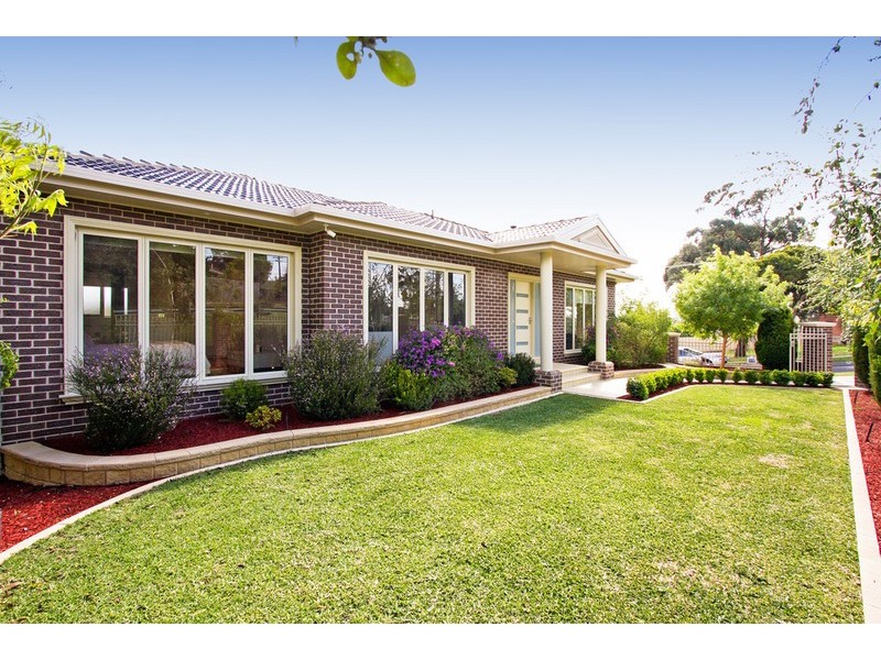 32 Ayr Street, Doncaster VIC 3108