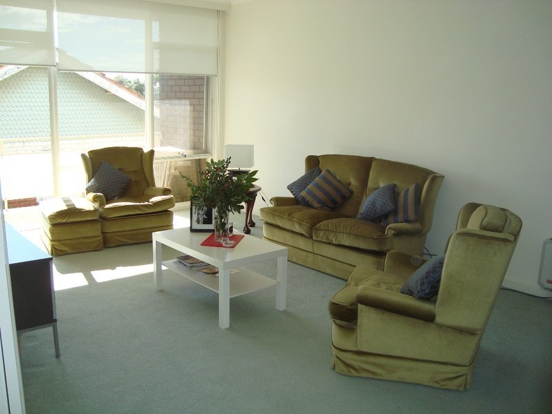 4/30 Hartwood Street, Kew East VIC 3102