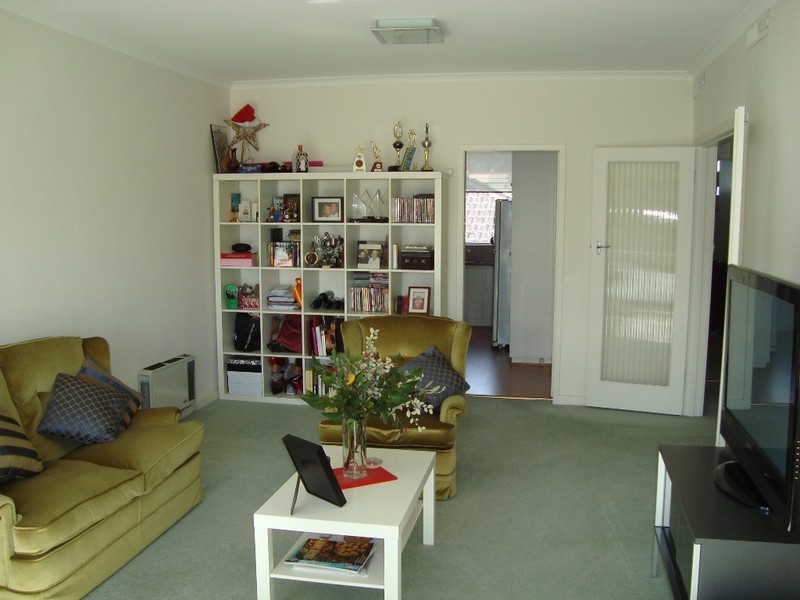 4/30 Hartwood Street, Kew East VIC 3102