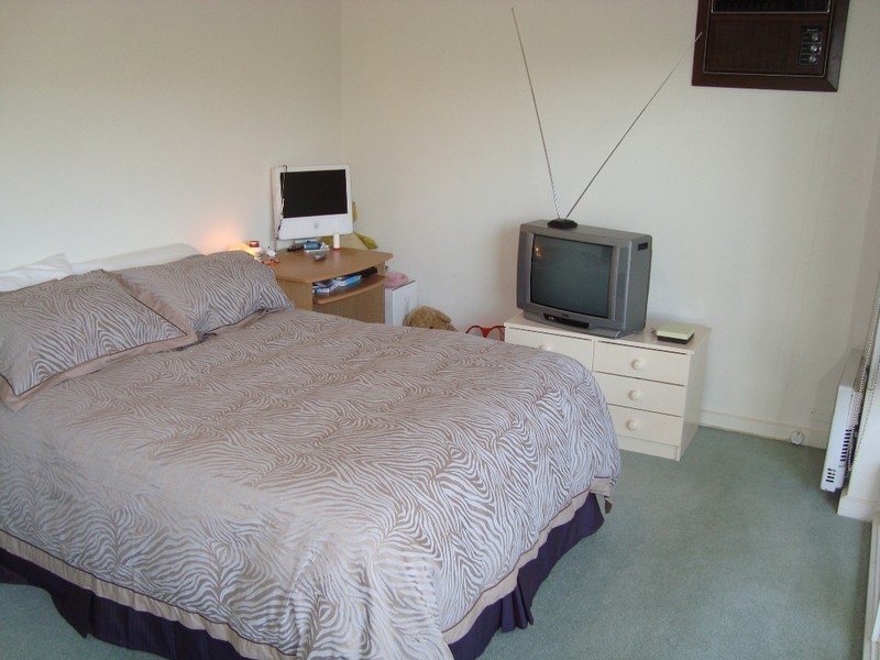 4/30 Hartwood Street, Kew East VIC 3102