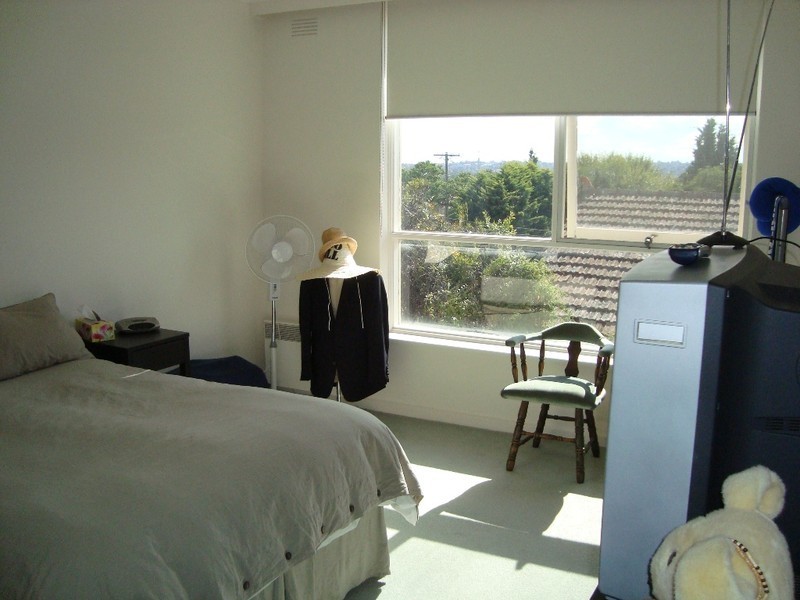 4/30 Hartwood Street, Kew East VIC 3102