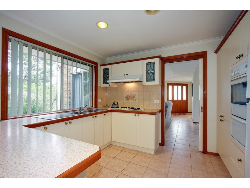 17 Latrobe Court, Croydon Hills VIC 3136