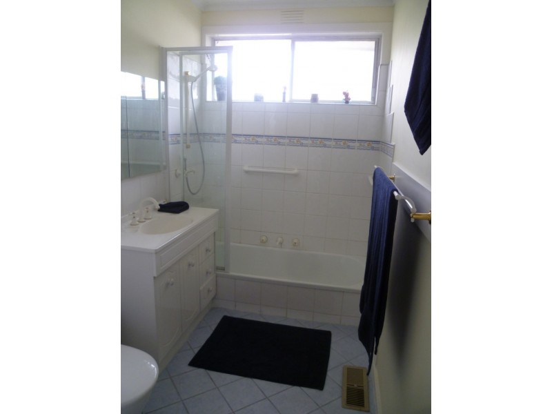 39 James Road, Ferntree Gully VIC 3156