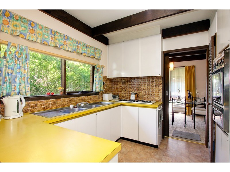 2 Drysdale Place, Doncaster East VIC 3109