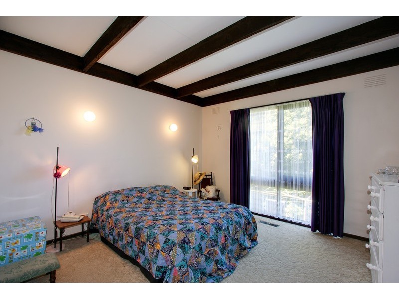 2 Drysdale Place, Doncaster East VIC 3109