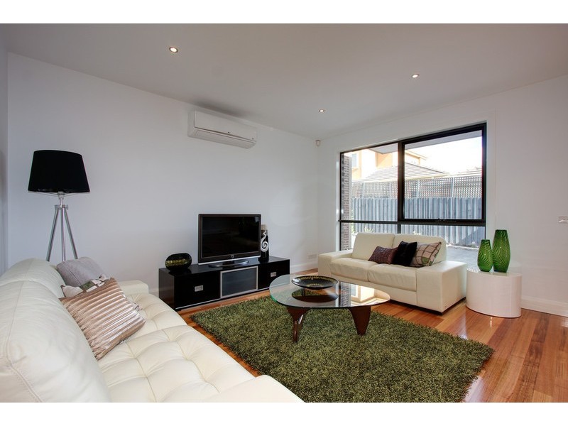 3/4 Rupert Street, Doncaster East VIC 3109