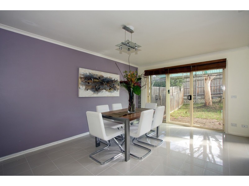 4/32 Larkspur Ave, Doncaster VIC 3108