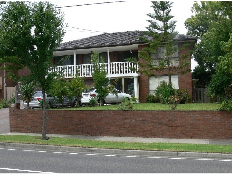 208 Manningham Road, Bulleen VIC 3105