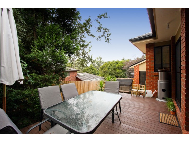 2/13 Rangeview Road, Donvale VIC 3111